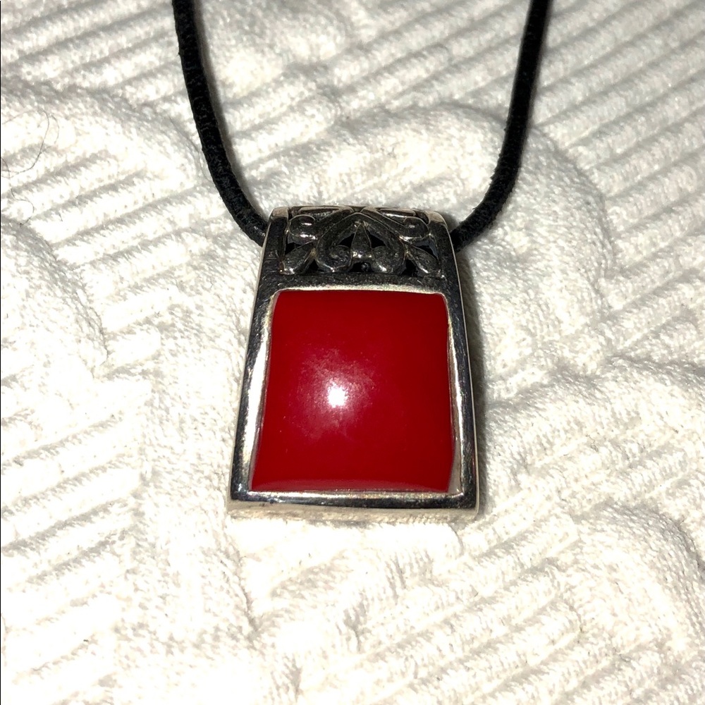 Sterling silver 925 pendant with red stone